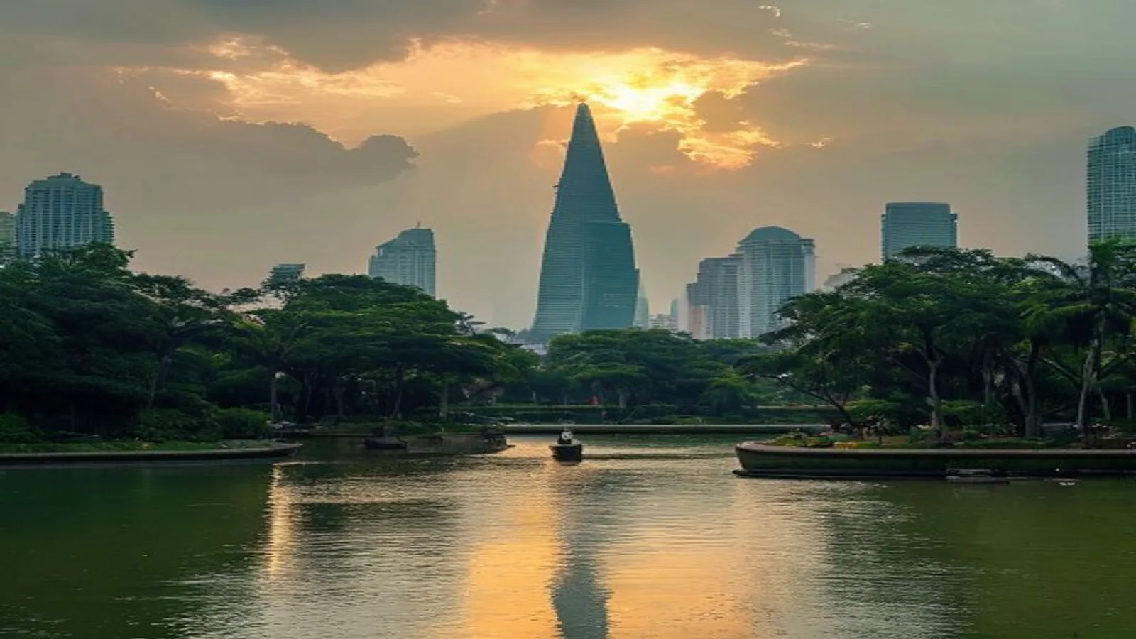 Công viên Đầm Sen