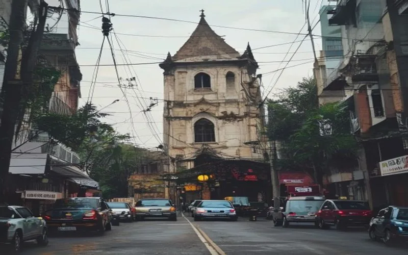 Nhà thờ Huyện Sỹ — 2