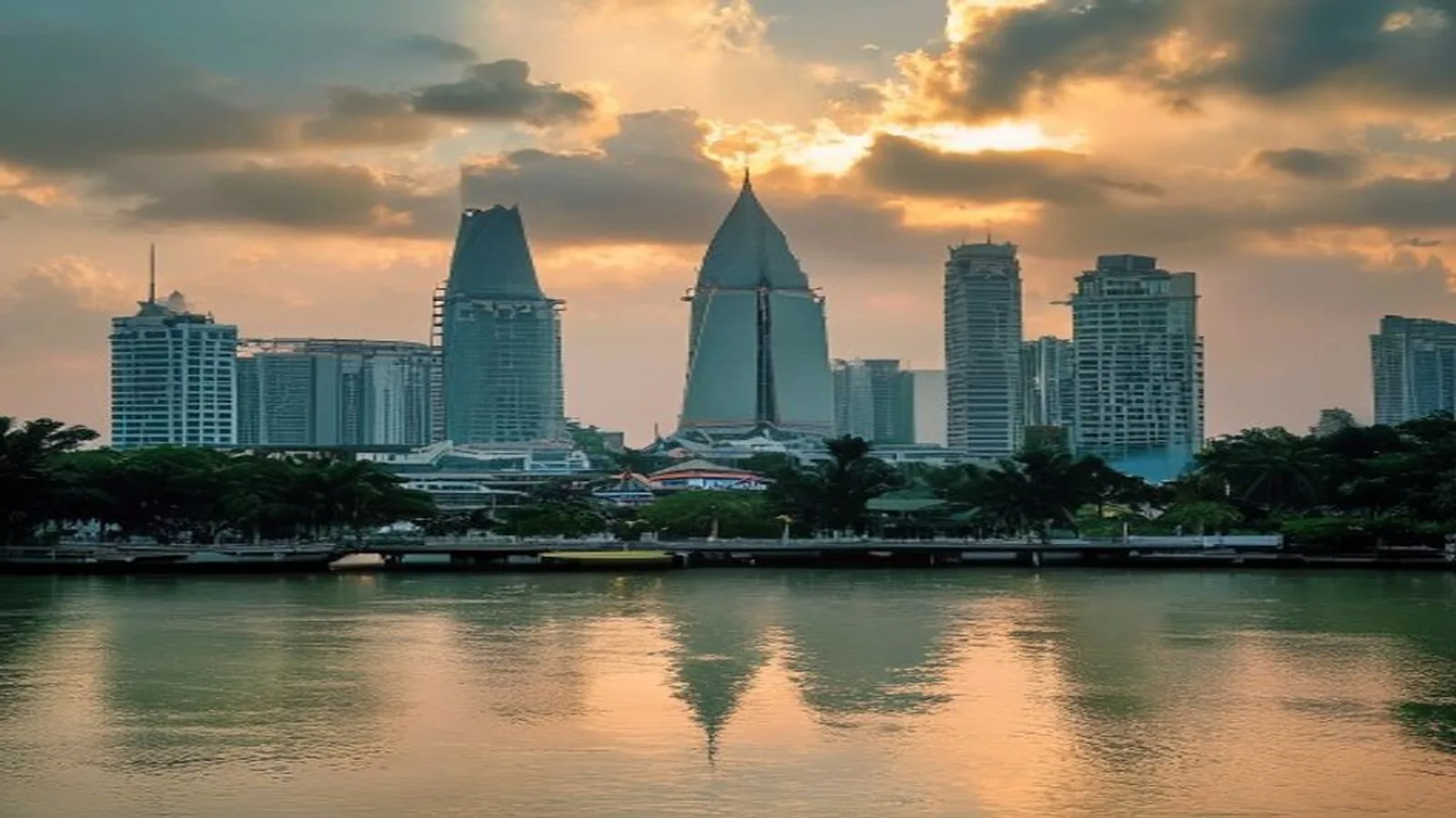Sân bay Tân Sơn Nhất